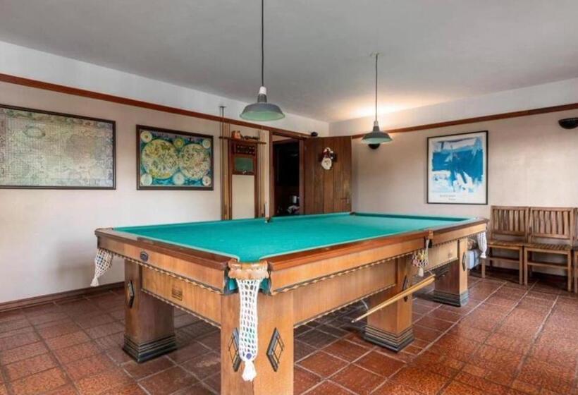 مبيت وإفطار Villa Panorama