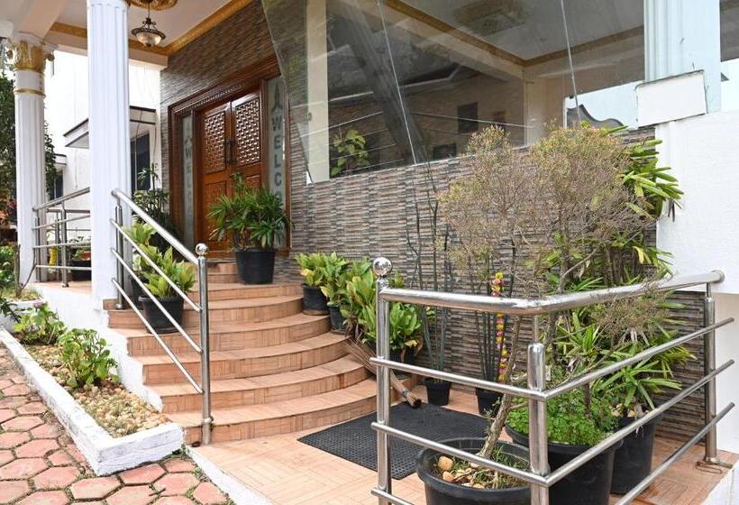 فندق Athithi Resorts