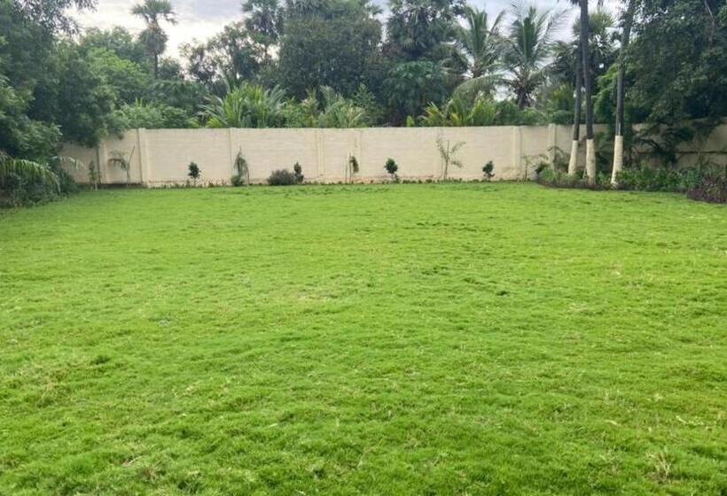 בית מלון כפרי Sunshine Beach House