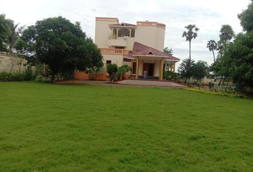 בית מלון כפרי Sunshine Beach House