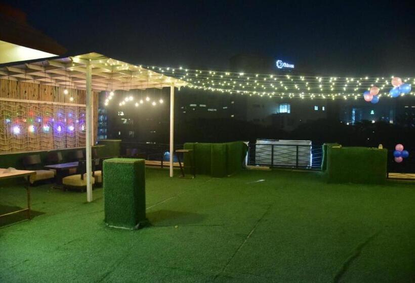 فندق Welcome To Cloud 29 Near Gurgaon Sec 45