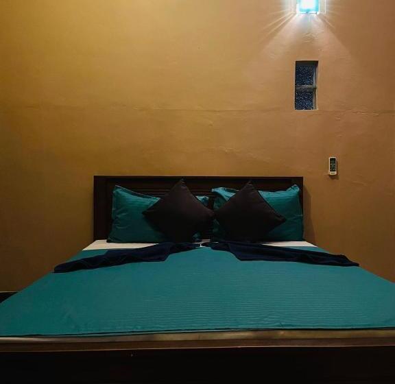 Пансион Christine Villa