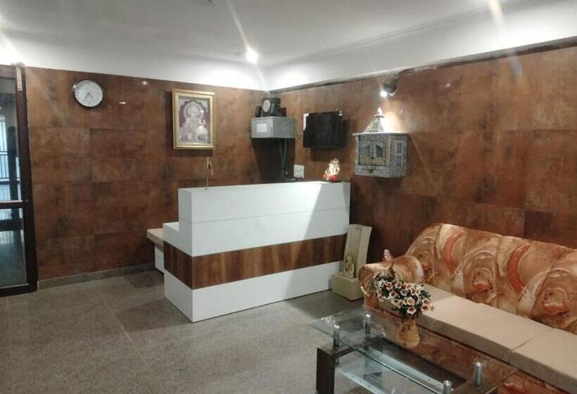 بنسيون Nirmal Homes