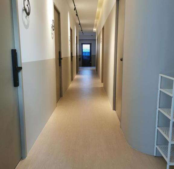 بنسيون Number Six Smart Guest House