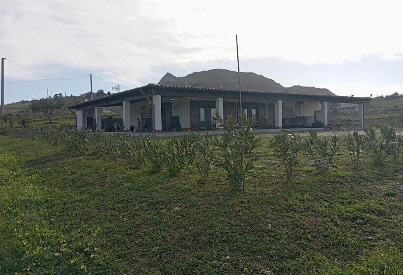 پانسیون Villa Degli Oleandri