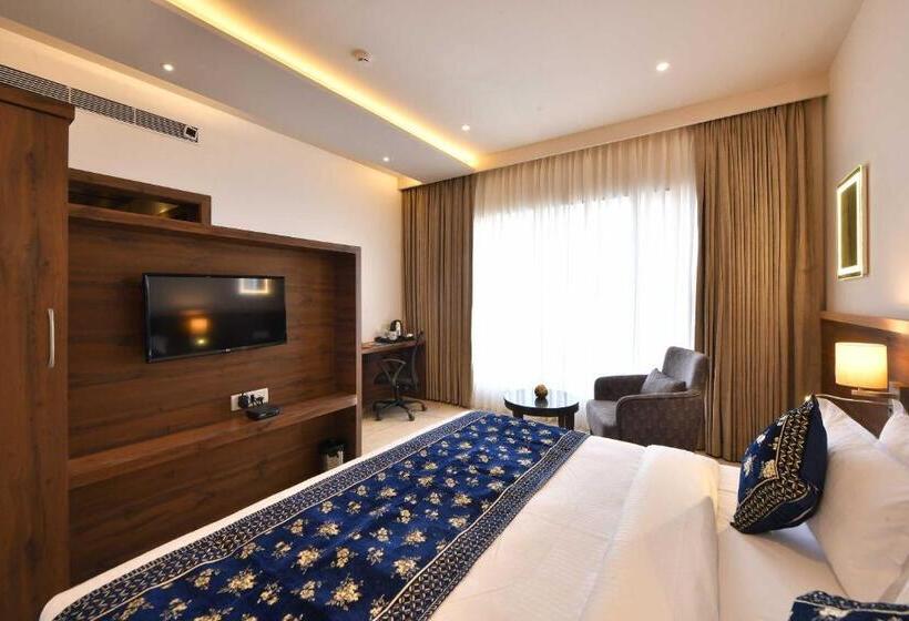 リゾートホテル Clubhouse Hotel Morbi
