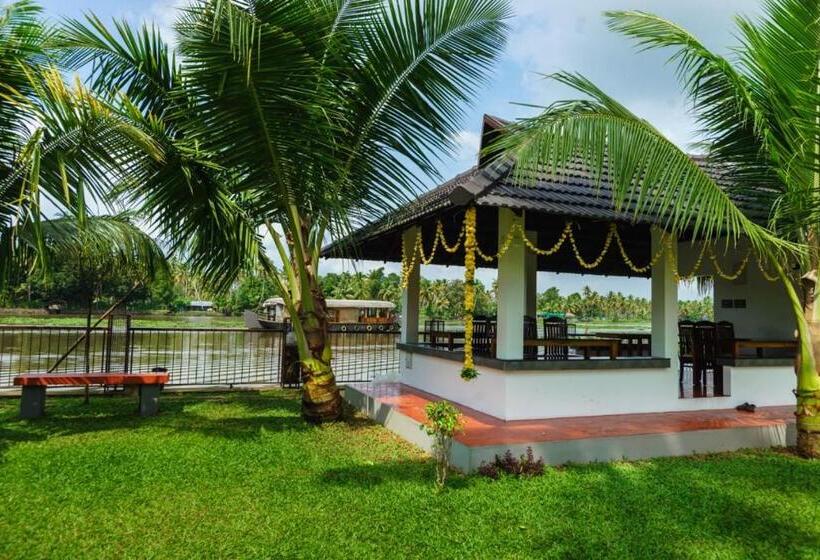 צימר Backwater Brook