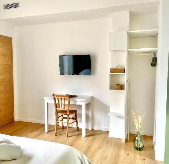 민박 Chambre D Hôtes Avec Piscine & Kitchenette
