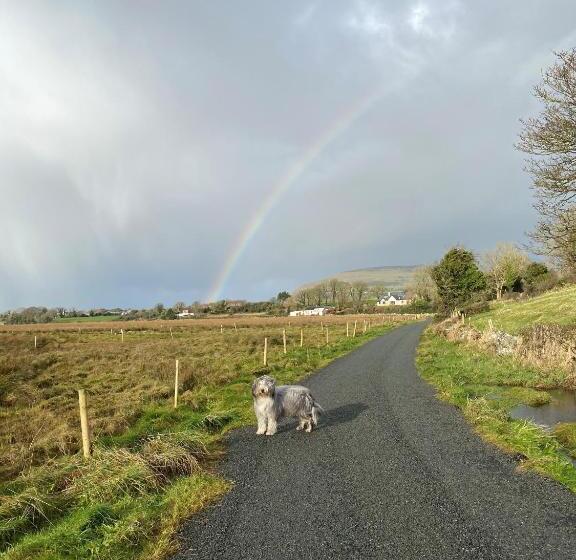 مبيت وإفطار Coastal Living Wild Atlantic Way   Near Strandhill