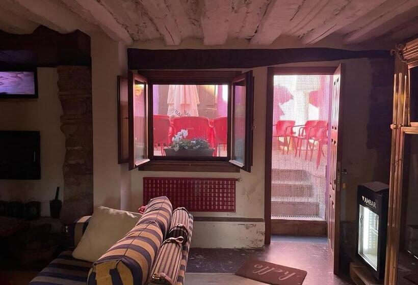 مبيت وإفطار Alojamiento Rural Coliving Sojuela