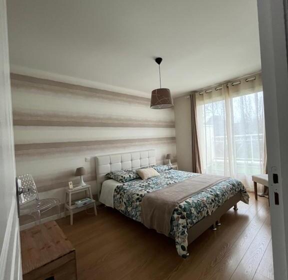 Bed and Breakfast Villa La Combe
