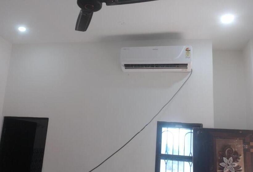 Отель Kota Kitchen Inn And Restaurant