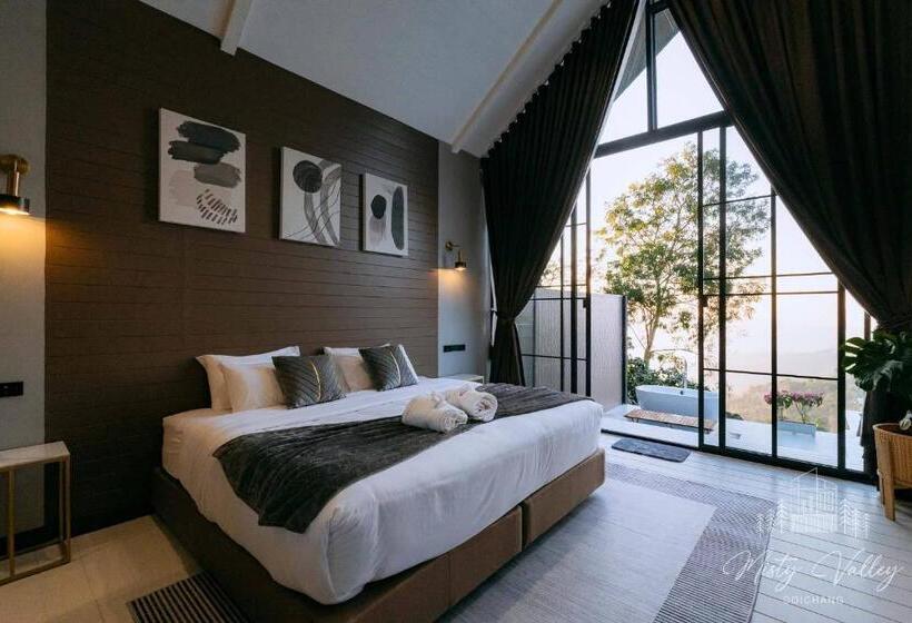 هتل Misty Valley Doichang Private Pool Villa