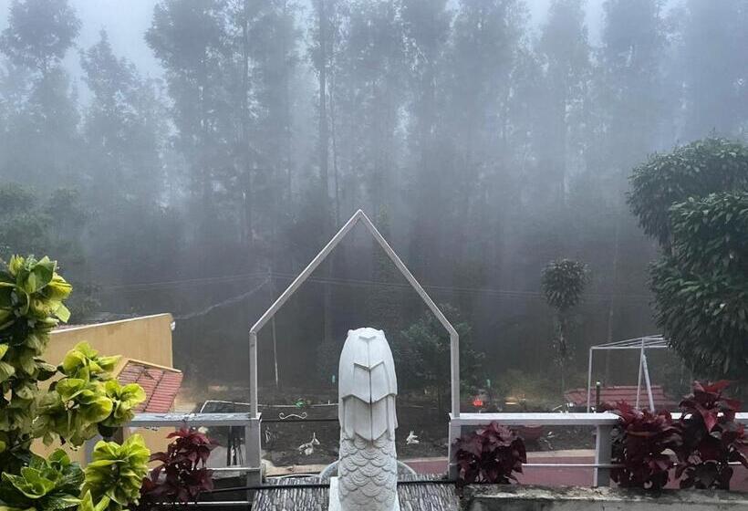 هتل Nature S Cradle Resort