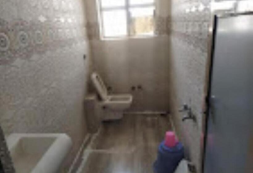 בית מלון כפרי Pritam Palace , Dhule