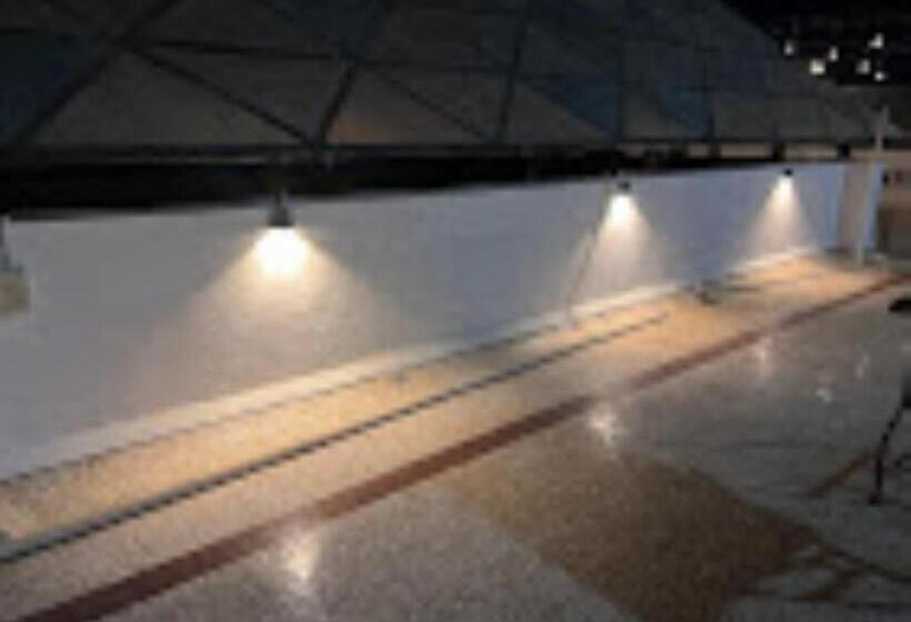 בית מלון כפרי Pritam Palace , Dhule