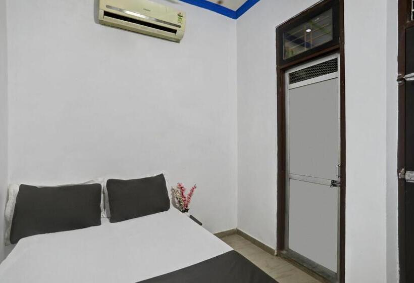 Oyo Hotel R K Shahpura
