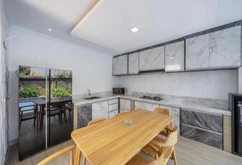 Пансион Aditya Guesthouse Canggu