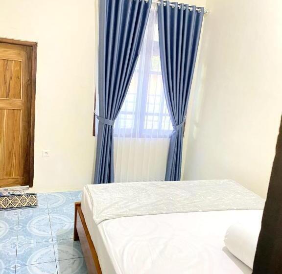 ペンション Cendana Guesthouse Labuan Bajo2