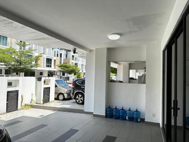 پانسیون Hygienic Cyberjaya Landed Homestay, Free Wifi, Free Parking, Self Check In