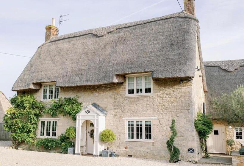 مبيت وإفطار Greystone Guesthouse