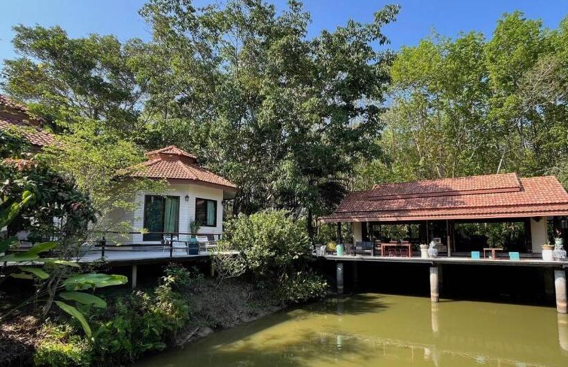 住宿加早餐  Navari Homestay