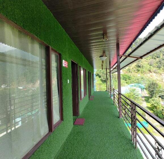 호텔 Green View Inn