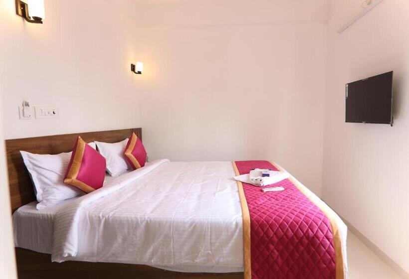 호텔 J Park Auroville Beach