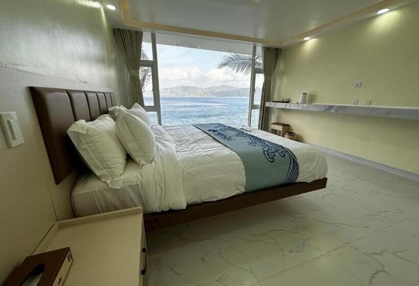 Отель Luckytito Anilao Resort