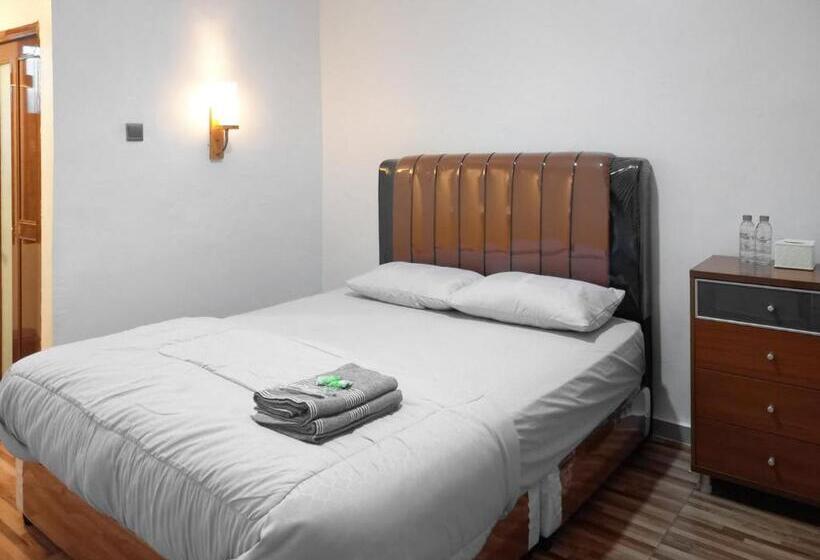 בית מלון כפרי Reddoorz Syariah Near Kbc Batam Centre