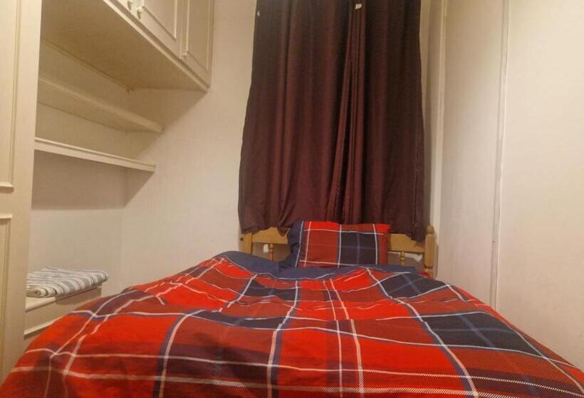 Пансион Double Bed Room For Couple With Cupboard Room 12