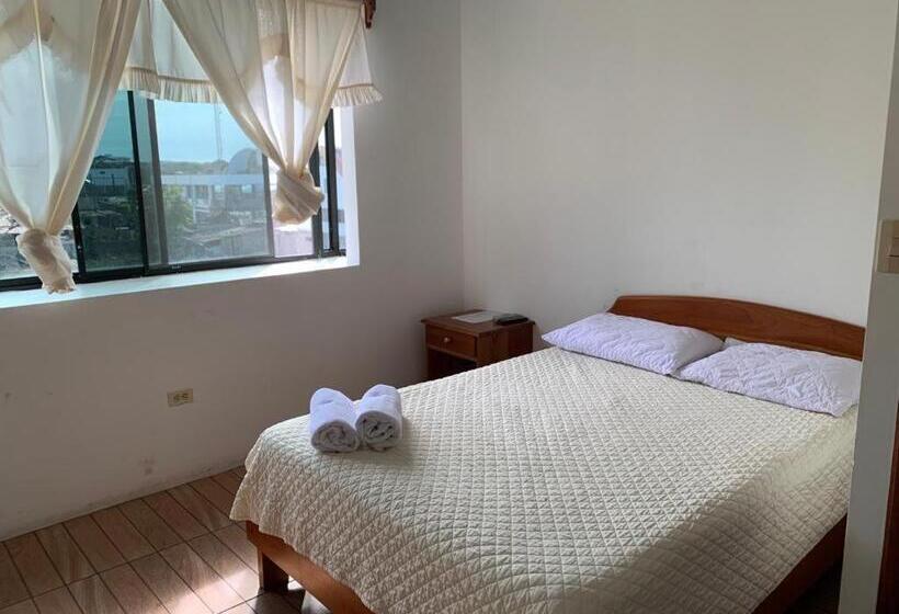 펜션 Emanuel Hostal