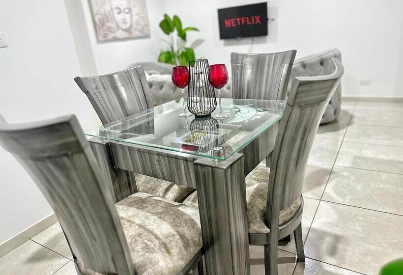 پانسیون Habitación Deluxu Con Piscina