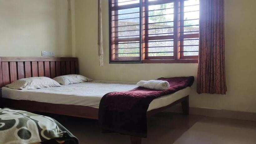 بنسيون Honey Beatle Homestay