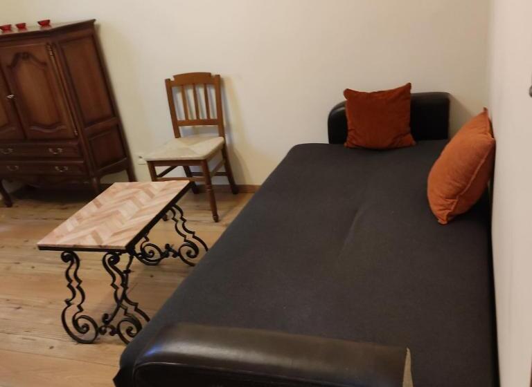 بنسيون Room In Bb   Chambre Z2 A Bruxelles