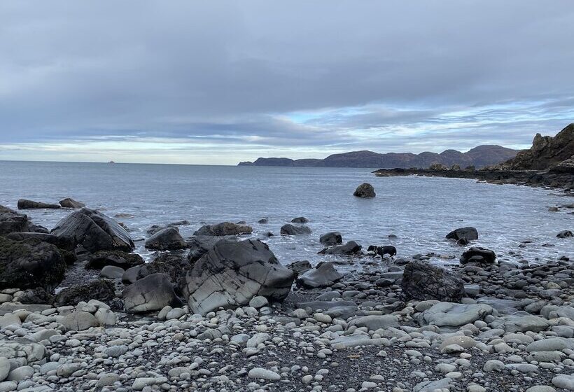 مبيت وإفطار Glengorm Castle