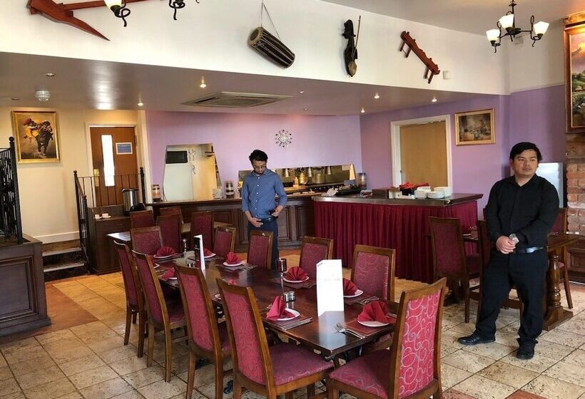 مبيت وإفطار The Woolaston Inn