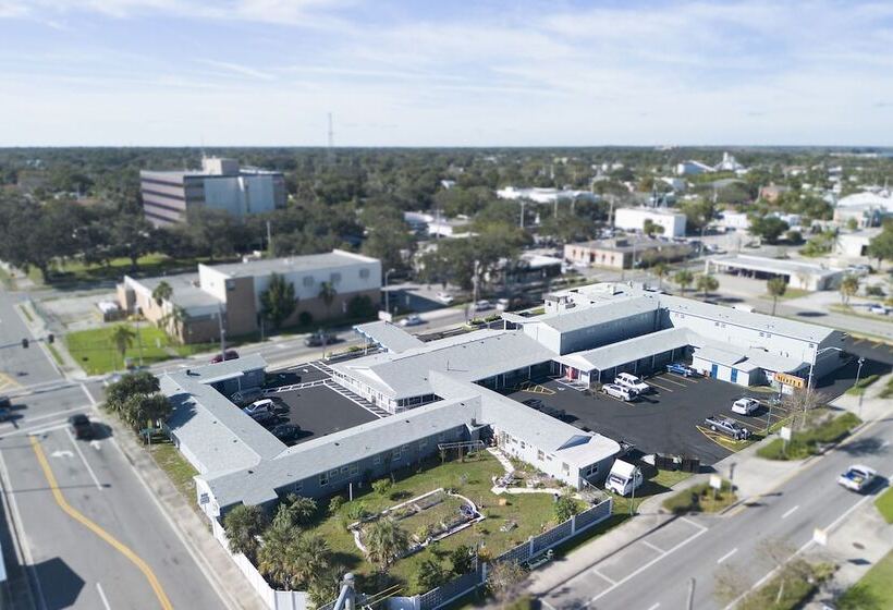 Budget Motel  Titusville