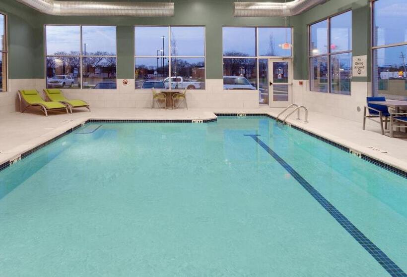 בית מלון כפרי Holiday Inn Express & Suites   Sterling Heights Detroit Area, An Ihg