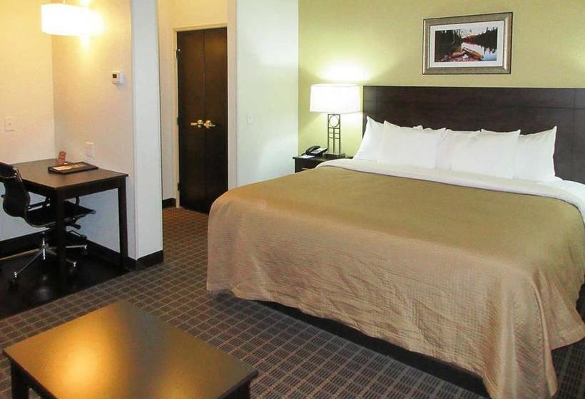 בית מלון כפרי Mainstay Suites