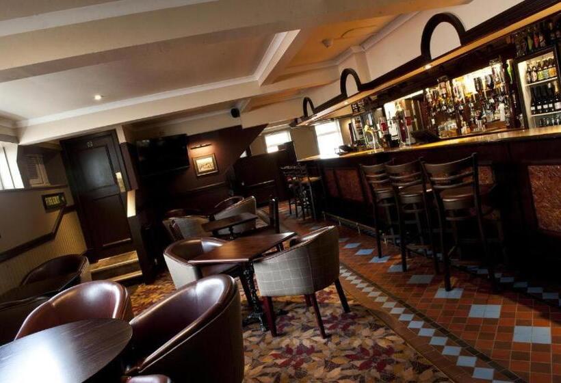 فندق The Crown Inn