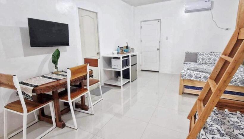 فندق صغير Ina Rose Apartment And Transient