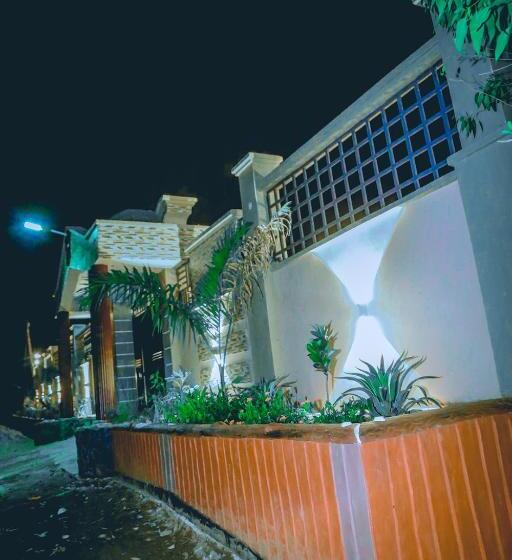 Hadeb Property