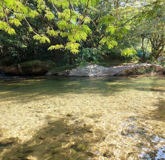 فندق Aracari Ecolodge