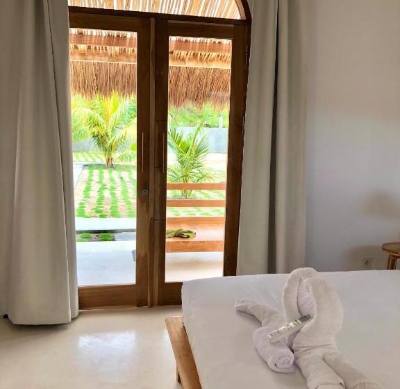 בית מלון כפרי Luana Lombok