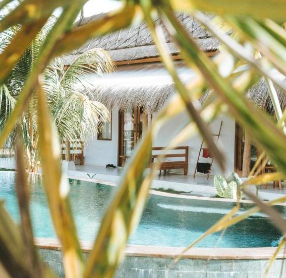 בית מלון כפרי Luana Lombok