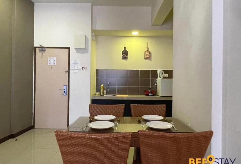 هتل Melaka Family Holiday Homestay Resort Suite Waterpark Pool Free Tickets Malacca Bukit Katil