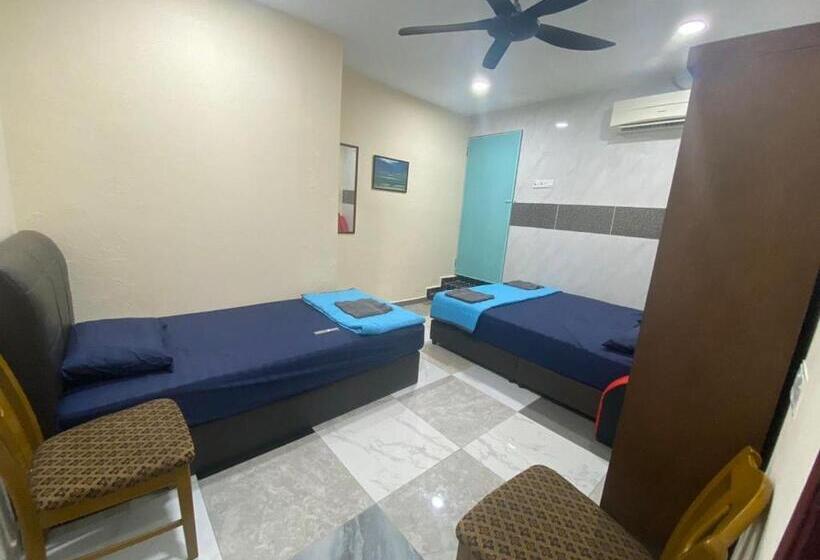 فندق Oyo Home 90904 Ray Yan Guesthouse