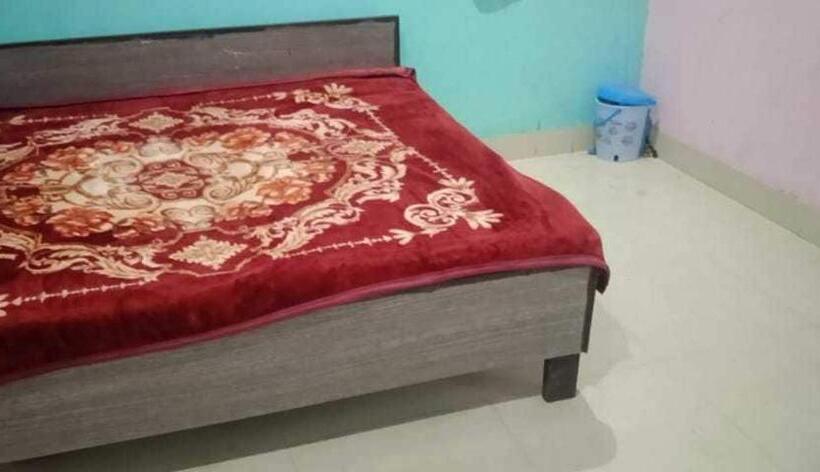 هتل Oyo V K Guest House