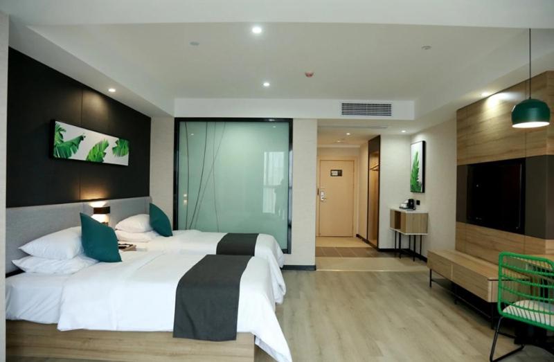 בית מלון כפרי Thank Inn Chain Fuyang Linquan Stadium